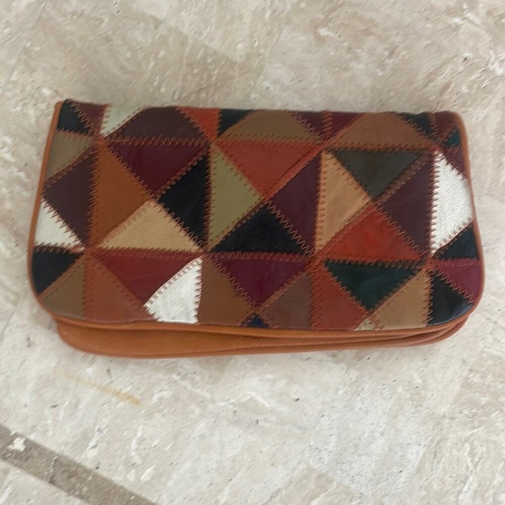 Vintage triangle shapes patchwork leather wallet